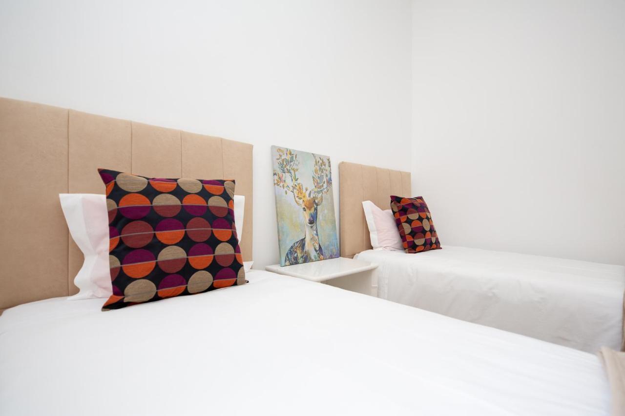 Inn-Chiado Boulevard Guest House Lissabon Exterior foto